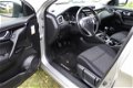 Nissan Qashqai - 1.2 N-Connecta 360 camera, navigatie, full options - 1 - Thumbnail