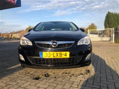 Opel Astra - 1600 Edition 116pk - 1