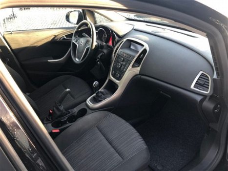 Opel Astra - 1600 Edition 116pk - 1