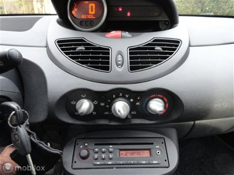 Renault Twingo - 1.2-16V Authentique - 1