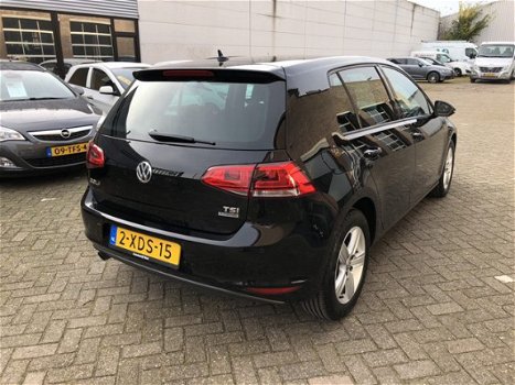 Volkswagen Golf - 1.2 TSI Highline, Pdc V&A, Navi, Stoelverwarming, NL Auto, Prijs Rijklaar - 1