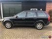 Volvo XC90 - D5 Exlusive youngtimer 7 zitter - 1 - Thumbnail