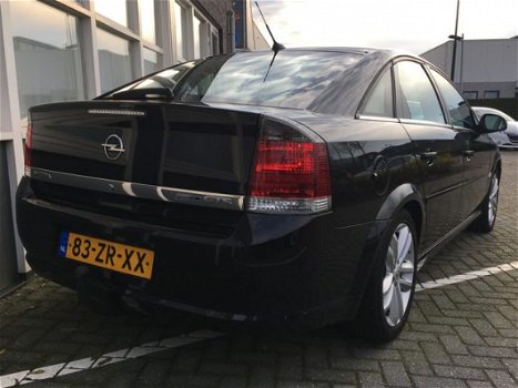 Opel Vectra GTS - 2.2-16V Executive - 1