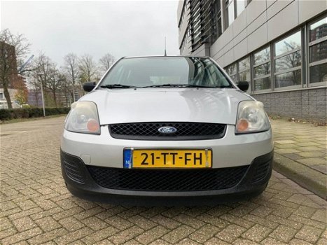 Ford Fiesta - 1.3-8V Champion AIRCO/NETTE AUTO/NAP/INRUIL MOGELIJK - 1