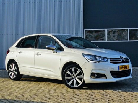 Citroën C4 - 1.2 PureTech Feel Collection Automaat, Navi , PDC, 1e EIG - 1