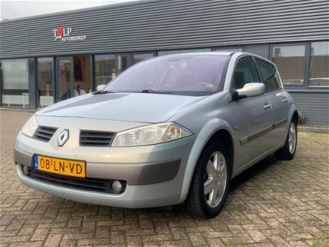 Renault Mégane - 1.4 16V Dynamique Luxe - 1