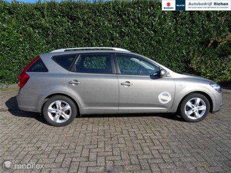 Kia Ceed Sportswagon - Cee'd 1.4 Navigator EcoDynamics - 1