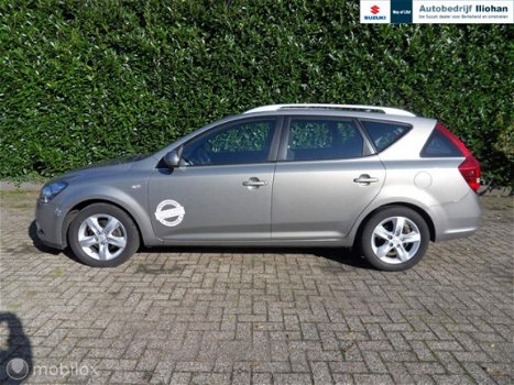 Kia Ceed Sportswagon - Cee'd 1.4 Navigator EcoDynamics - 1