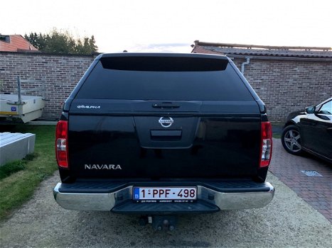 nissan navara 2500 met hardtop - 3