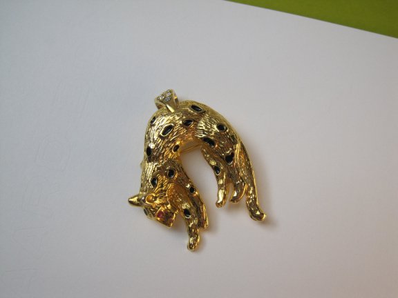 Broche kettinghanger goudkleurige luipaard met zwart emaille en kristal rijnsteentjes 3.3x2.9 cm - Afbeelding 3