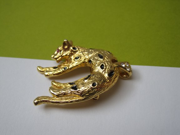 Broche kettinghanger goudkleurige luipaard met zwart emaille en kristal rijnsteentjes 3.3x2.9 cm - Afbeelding 4