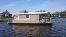 Houseboat 12M