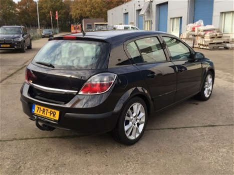 Opel Astra - 2.0 T Sport 170 PK, 5-DEURS, 6-BAK, AIRCO, CRUISE CONTROL, ELEK-RAMEN, CENT-VERGRENDELI - 1