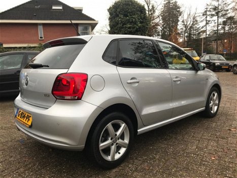 Volkswagen Polo - 1.2 TSI Highline 90PK*5DRS*CLIMA*PDC*CRUISE CONTR.*STOELVERW.*SPORTSTOELEN - 1