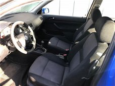 Volkswagen Golf - 1.6-16V Master Edition Sport