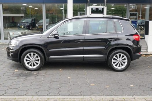 Volkswagen Tiguan - 1.4 TSI 160PK 4MOTION SPORT en STYLE *Clima//Navi//Lm - 1