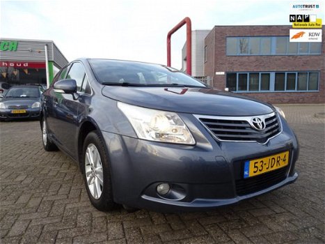 Toyota Avensis Wagon - 2.0 VVTi Dynamic AUTOMAAT - 1