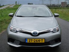 Toyota Auris - 1.8 Hybrid Now Aut/ECC/Navigatie/PDC/Garantie