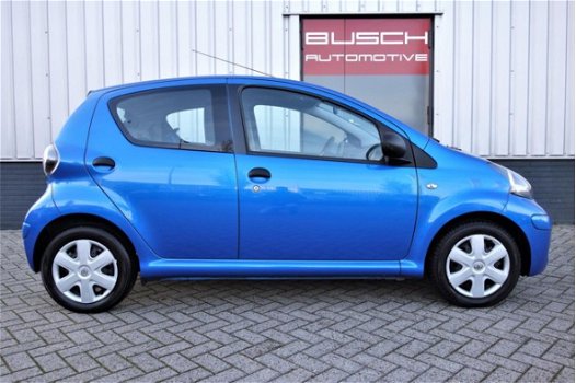 Toyota Aygo - 1.0 12V 5 deurs Access | AIRCO | VAN 1e EIGENAAR | - 1