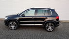 Volkswagen Tiguan - 1.4 TSI Sport&Style XENON NAVI PANO LM19