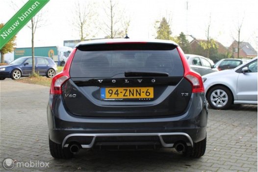 Volvo V60 - 1.6 T3 R-Design Automaat, Navi, Dealer onderhouden - 1