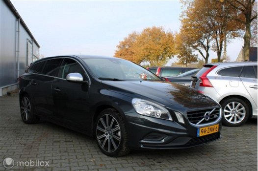 Volvo V60 - 1.6 T3 R-Design Automaat, Navi, Dealer onderhouden - 1