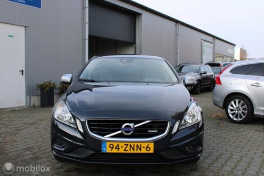 Volvo V60 - 1.6 T3 R-Design Automaat, Navi, Dealer onderhouden - 1