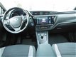 Toyota Auris Touring Sports - 1.8 Hybrid Lease PANORAMADAK / BTW AUTO / NAVI / NAP - 1 - Thumbnail