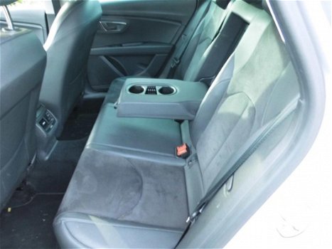 Seat Leon ST - 1.6 TDI Ecomotive Lease Sport / LEER / NAVI / LED NAP - 1