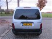 Peugeot Partner - 1.4i Benzine & Opties en Slechts 89000km - 1 - Thumbnail