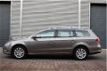 Volkswagen Passat Variant - 1.6 TDI Comfl. BlueMotion Navi PDC (2012) - 1 - Thumbnail