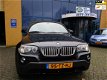 BMW X3 - 2.0i Executive Navi/PDC/sportzetels/Panodak/18inch LM sp.vlgn - 1 - Thumbnail