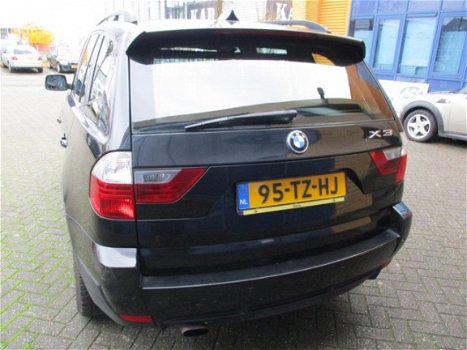 BMW X3 - 2.0i Executive Navi/PDC/sportzetels/Panodak/18inch LM sp.vlgn - 1