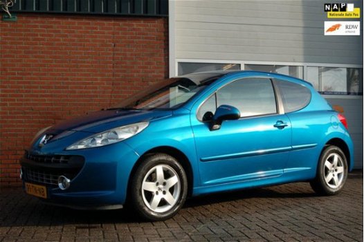 Peugeot 207 - 1.4-16V XS Pack Cruise control / climate control / PDC - 1