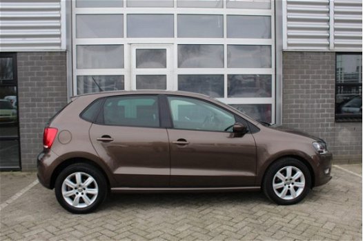 Volkswagen Polo - 1.2 TSI Highline DSG 5 Deurs Stoelverwarming N.A.P - 1