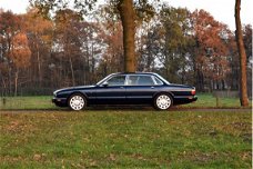 Daimler 4.0 - 4.0 V8 Super Super Eight 4.0 V8 S/C LWB – Sapphire Blue – 141DKM Orig NL