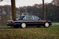 Daimler 4.0 - 4.0 V8 Super Super Eight 4.0 V8 S/C LWB – Sapphire Blue – 141DKM Orig NL - 1 - Thumbnail