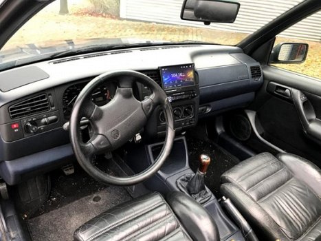 Volkswagen Golf Cabriolet - 2.0 Avantgarde - 1