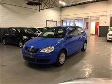 Volkswagen Polo - 1.2-12V Optive Airco/El.ramen/NAP/APK