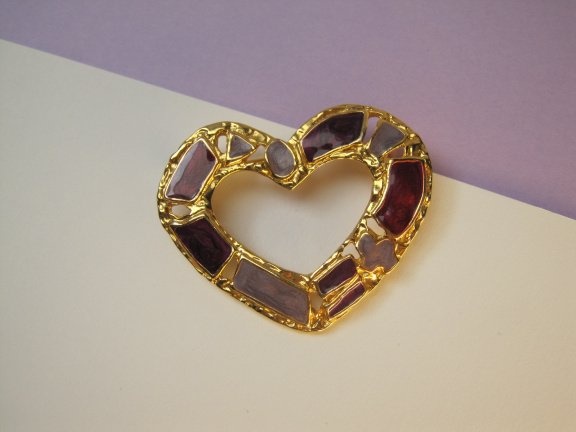 Broche goudkleurig hart model met paars tinten emaille 5.2x4.0 cm. - Afbeelding 7