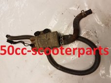 Benzinepomp Suzuki Burgman 400 15100-10F00-000 Gebruikt