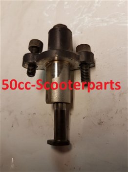 Kettingspanner Suzuki Burgman 400 12830-29B11-000 Gebruikt - 1