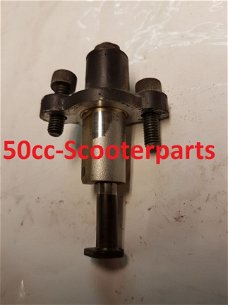 Kettingspanner Suzuki Burgman 400 12830-29B11-000 Gebruikt