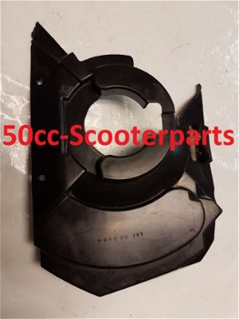 Spatbord Voor Binnenscherm Suzuki Burgman 400 53182-14F00-000 Gebruikt - 1