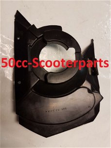 Spatbord Voor Binnenscherm Suzuki Burgman 400 53182-14F00-000 Gebruikt