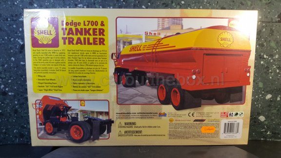 Dodge L700 & Tanker trailer SHELL 1:25 Lindberg - 5