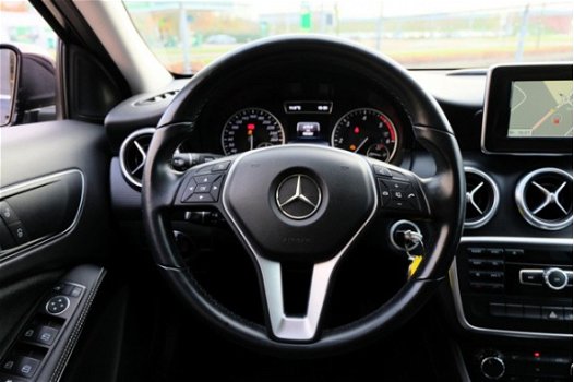 Mercedes-Benz A-klasse - 180 CDI Ambition Xenon/Navi/Half leer/LED - 1