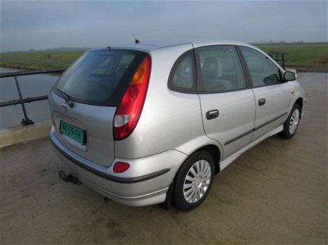 Nissan Almera Tino - 1.8 Luxury, zeer nette auto, airco - 1