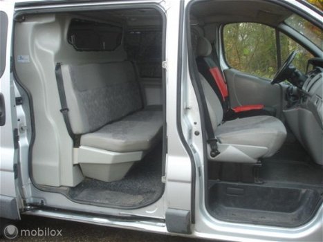 Opel Vivaro - bestel 1.9 DTI 6 bak Dubbele cabine APK 10-2020 - 1