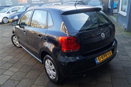 Volkswagen Polo - 1.4-16V Trendline / Elek-Pakket / Airco / 5-DRS - 1